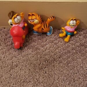 𝅺vintage Garfield Collectible 80s Toy